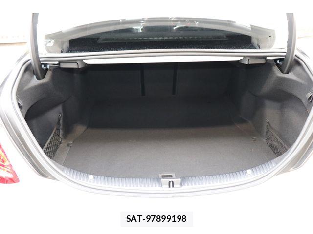 Mercedes Benz C-CLASS 2017-12 6908196-17