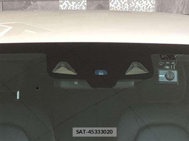 Mercedes Benz C-CLASS 2016-08 6908181-9
