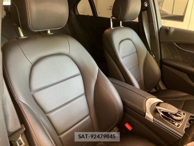 Mercedes Benz C-CLASS 2017-07 6903563-11