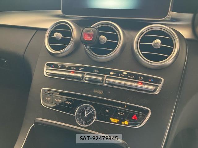 Mercedes Benz C-CLASS 2017-07 6903563-17