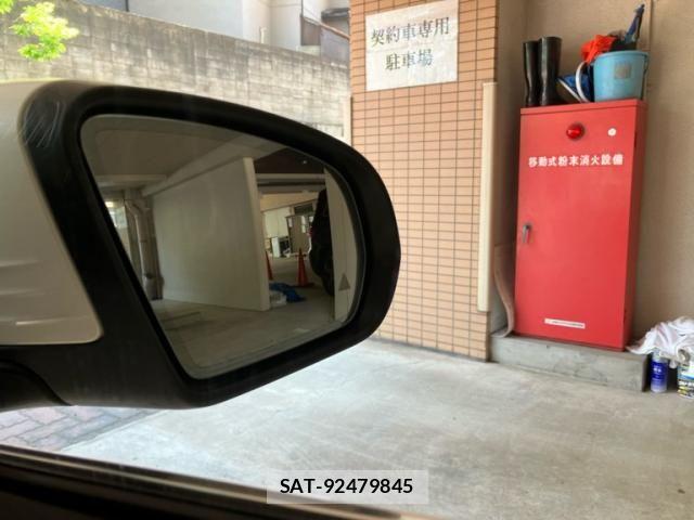 Mercedes Benz C-CLASS 2017-07 6903563-22