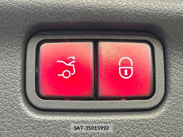 Mercedes Benz C-CLASS 2022-12 6995497-7