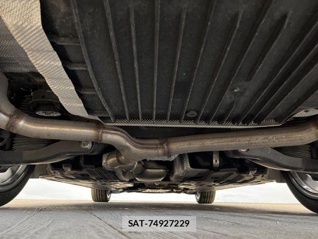 Mercedes Benz C-CLASS 2017-11 6995505-19