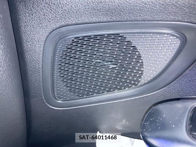 Mercedes Benz C-CLASS 2022-08 7020863-25
