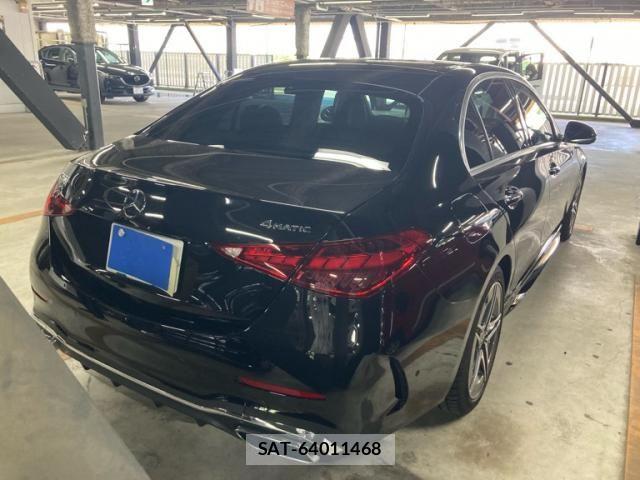 Mercedes Benz C-CLASS 2022-08 7020863-6