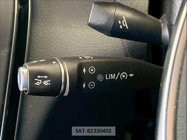 Mercedes Benz C-CLASS 2017-07 7020860-7