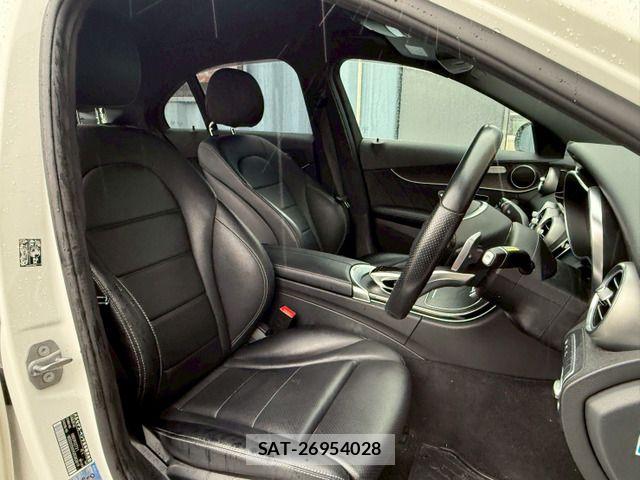 Mercedes Benz C-CLASS 2018-04 7020861-14