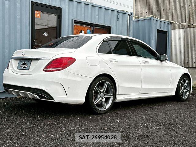 Mercedes Benz C-CLASS 2018-04 7020861-1