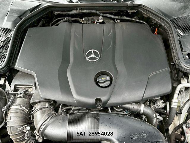 Mercedes Benz C-CLASS 2018-04 7020861-3