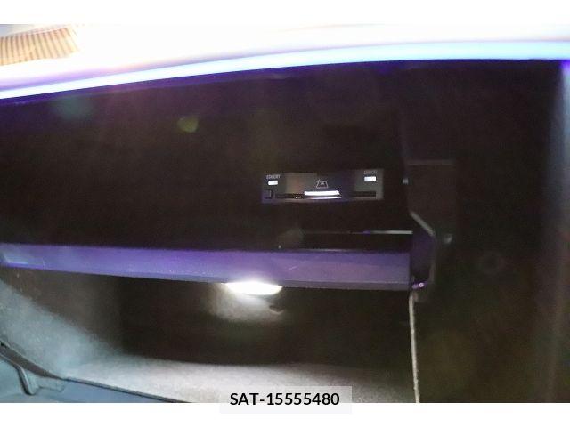 Mercedes Benz C-CLASS 2025-07 7221528-18