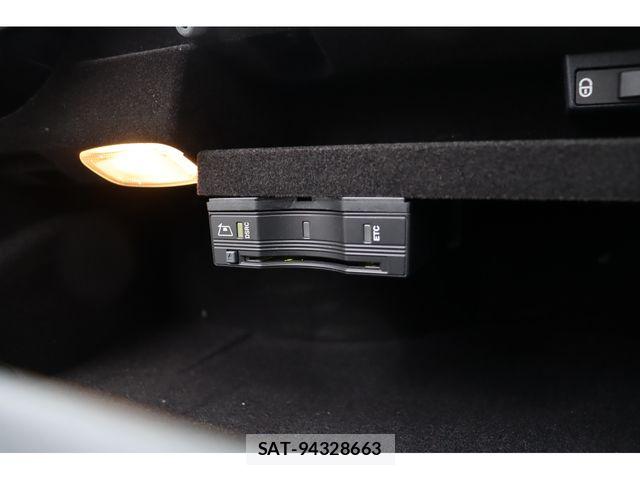 Mercedes Benz C-CLASS 2018-01 7272296-11
