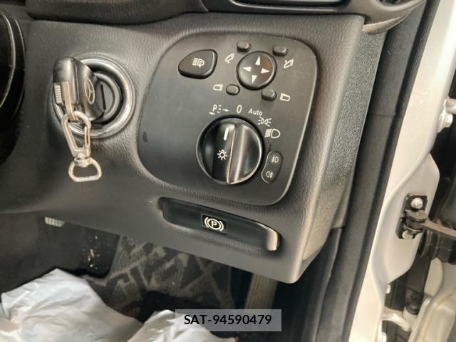 Mercedes Benz C-CLASS 2006-06 7272295-10