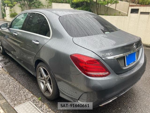 Mercedes Benz C-CLASS 2018-01 7328257-4