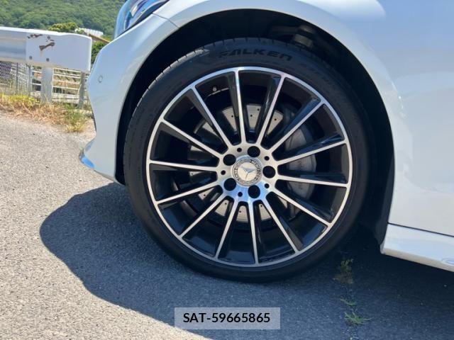 Mercedes Benz C-CLASS 2016-03 7328259-8