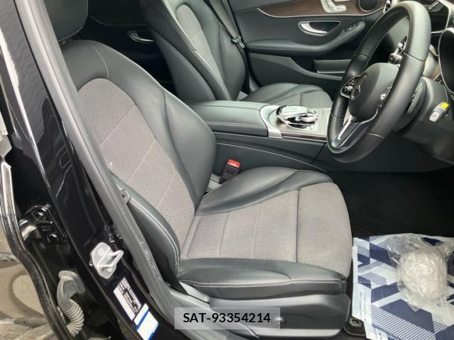 Mercedes Benz C-CLASS 2019-08 7328256-11