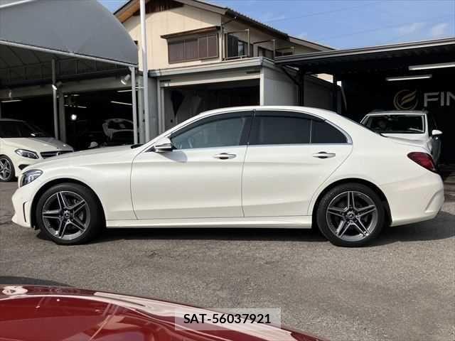 Mercedes Benz C-CLASS 2018-11 7328258-19