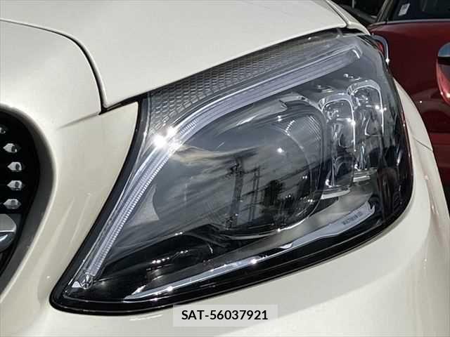 Mercedes Benz C-CLASS 2018-11 7328258-21
