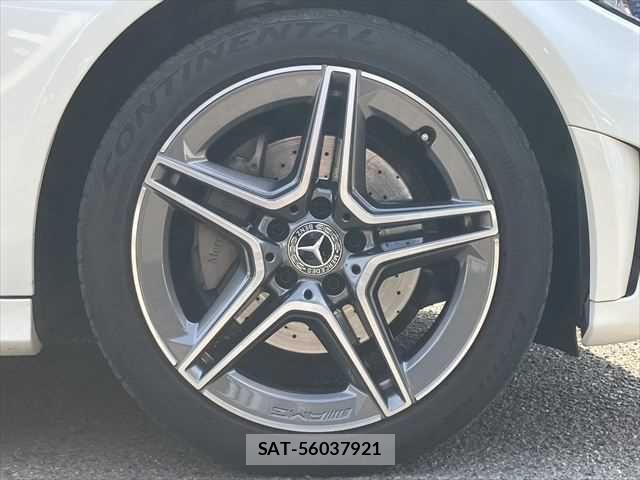 Mercedes Benz C-CLASS 2018-11 7328258-25