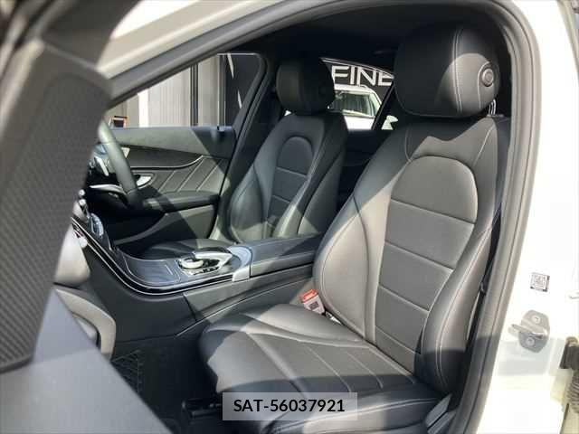 Mercedes Benz C-CLASS 2018-11 7328258-28