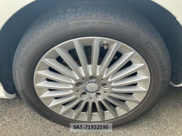 Mercedes Benz C-CLASS 2015-06 7328260-10