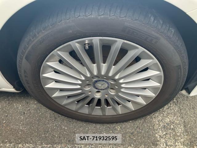 Mercedes Benz C-CLASS 2015-06 7328260-8