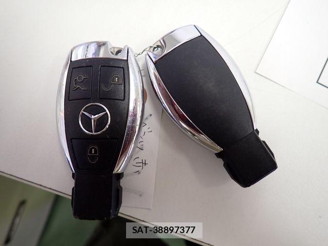 Mercedes Benz C-CLASS 2014-09 7358676-25