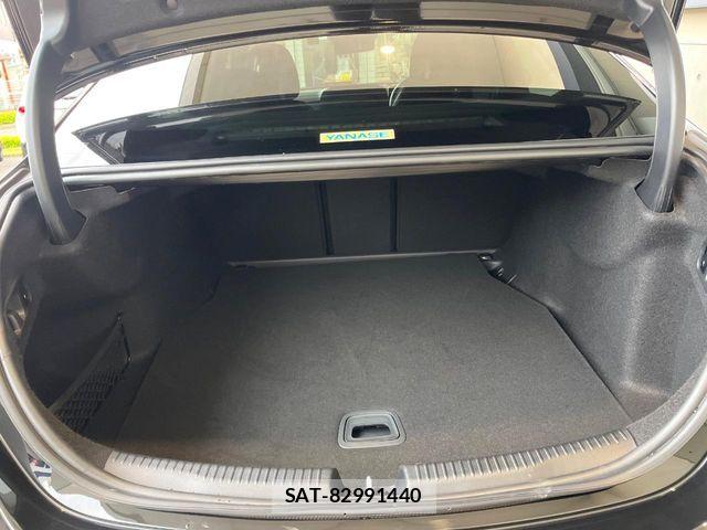 Mercedes Benz C-CLASS 2021-12 7358686-18