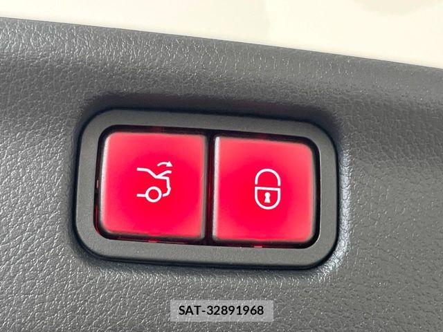 Mercedes Benz C-CLASS 2023-08 7358687-7