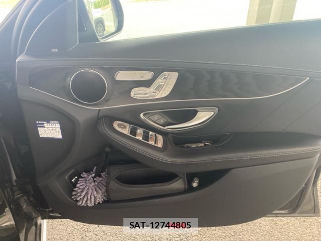 Mercedes Benz C-CLASS 2016-05 7358688-6