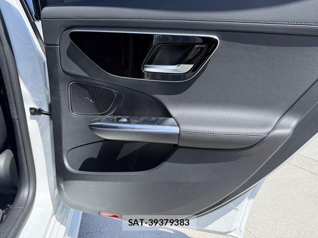 Mercedes Benz C-CLASS 2025-08 7392822-21