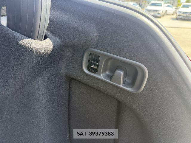 Mercedes Benz C-CLASS 2025-08 7392822-25