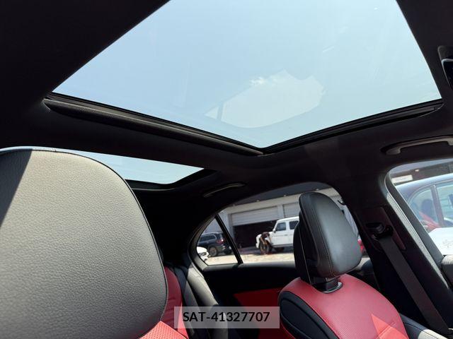 Mercedes Benz C-CLASS 2025-02 7455650-8