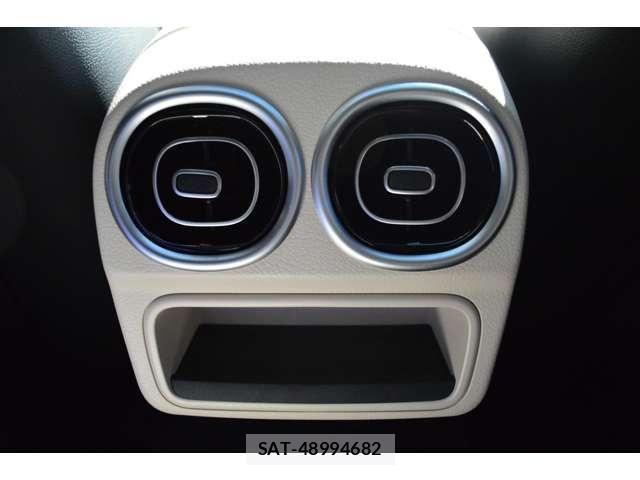 Mercedes Benz C-CLASS 2022-04 7455653-22