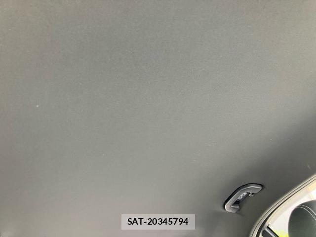 Mercedes Benz C-CLASS 2018-11 7501435-24