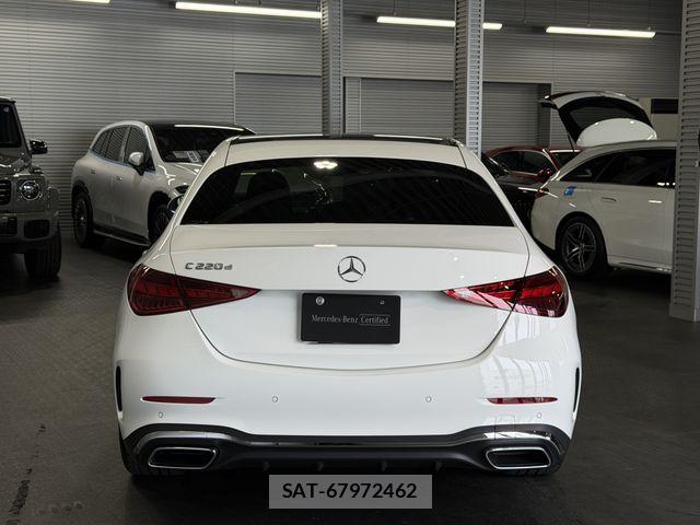 Mercedes Benz C-CLASS 2025-11 7501432-3