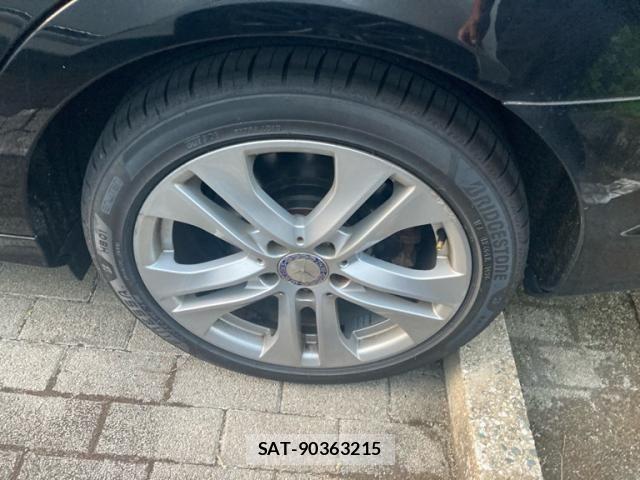 Mercedes Benz C-CLASS 2011-07 7501437-9