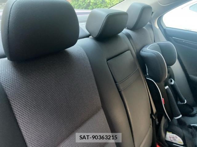 Mercedes Benz C-CLASS 2011-07 7501437-11
