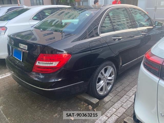 Mercedes Benz C-CLASS 2011-07 7501437-3