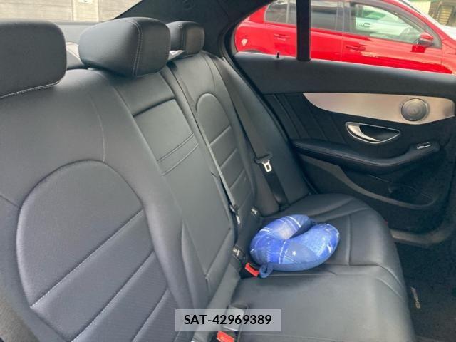 Mercedes Benz C-CLASS 2018-11 7562407-13