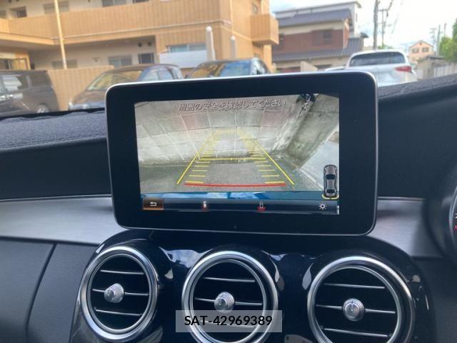 Mercedes Benz C-CLASS 2018-11 7562407-18