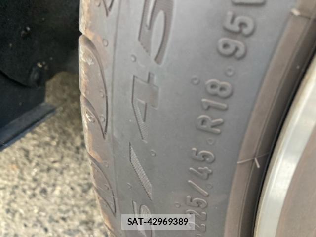 Mercedes Benz C-CLASS 2018-11 7562407-6