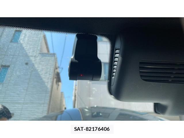 Mercedes Benz C-CLASS 2017-06 7617961-16