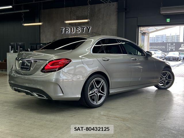 Mercedes Benz C-CLASS 2019-06 7617954-8
