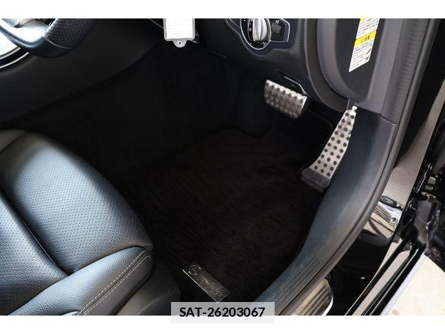 Mercedes Benz C-CLASS 2016-09 7725485-24