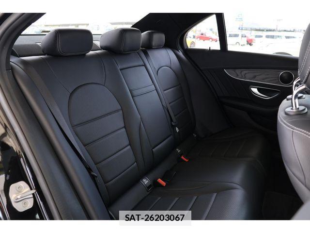 Mercedes Benz C-CLASS 2016-09 7725485-25