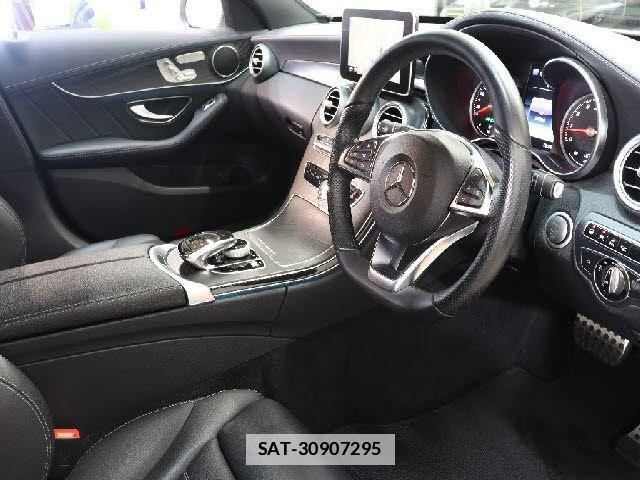 Mercedes Benz C-CLASS 2015-06 7725480-11