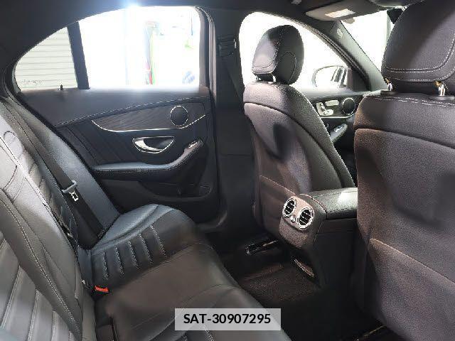 Mercedes Benz C-CLASS 2015-06 7725480-13