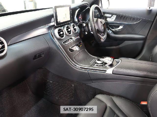 Mercedes Benz C-CLASS 2015-06 7725480-1