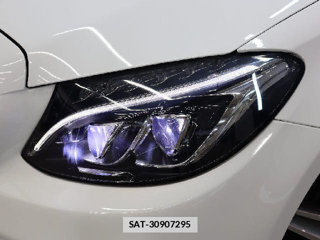 Mercedes Benz C-CLASS 2015-06 7725480-19
