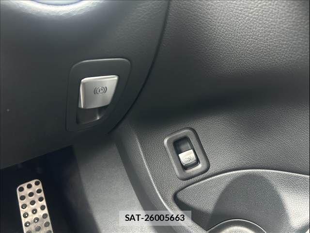 Mercedes Benz C-CLASS 2019-07 7725481-24